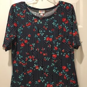 LuLaRoe Gigi top